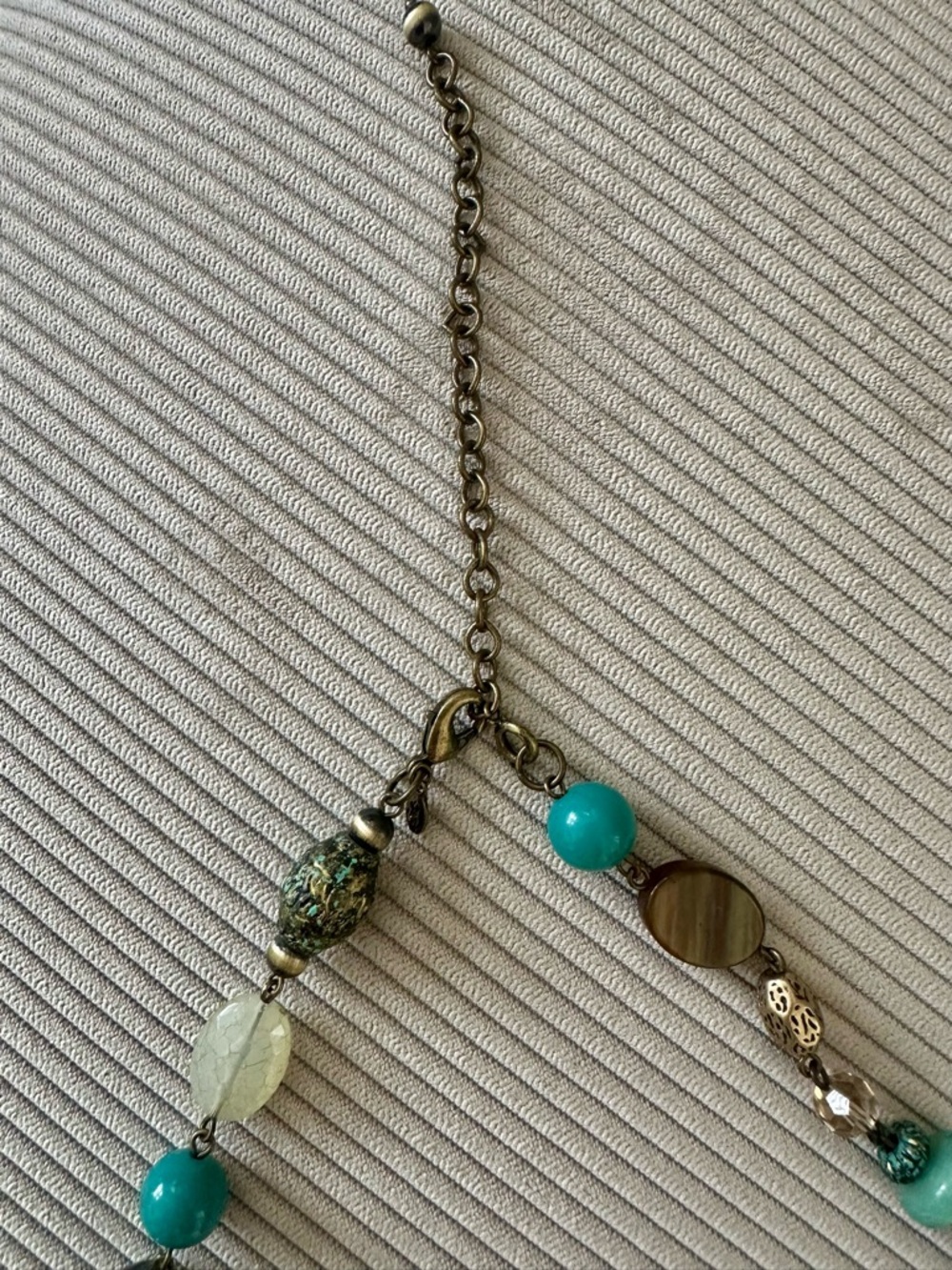 Women’s necklace- "St. Lucia" design by Premier Designs - Picture 4 of 5